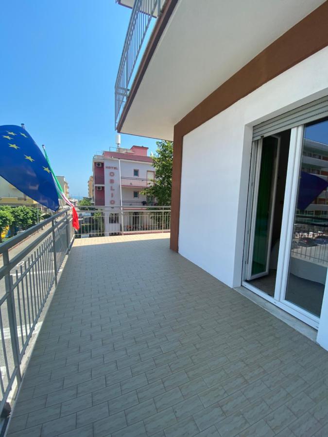 Hotel Nova Dhely Rimini Luaran gambar