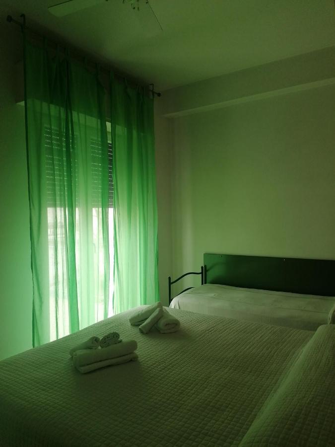 Hotel Nova Dhely Rimini Luaran gambar