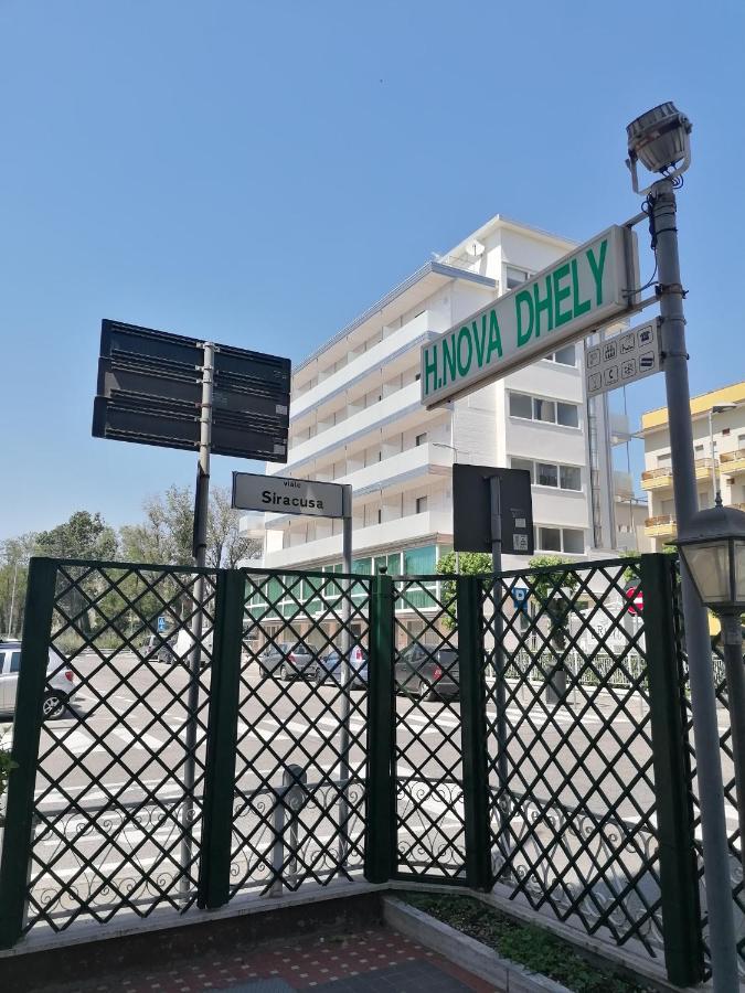 Hotel Nova Dhely Rimini Luaran gambar