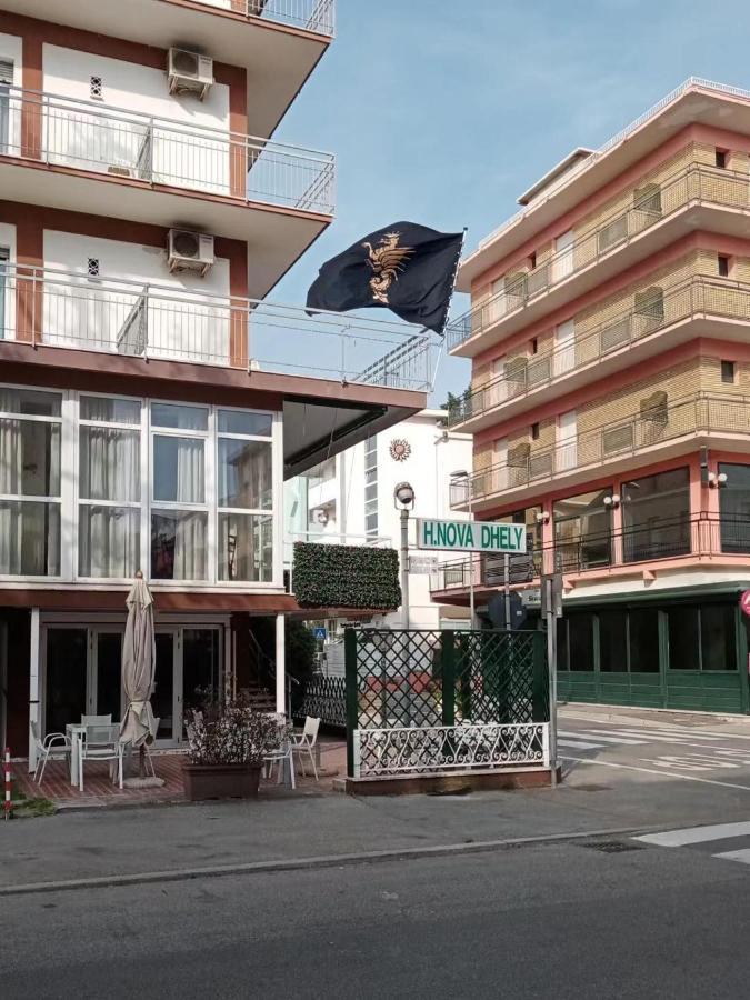 Hotel Nova Dhely Rimini Luaran gambar