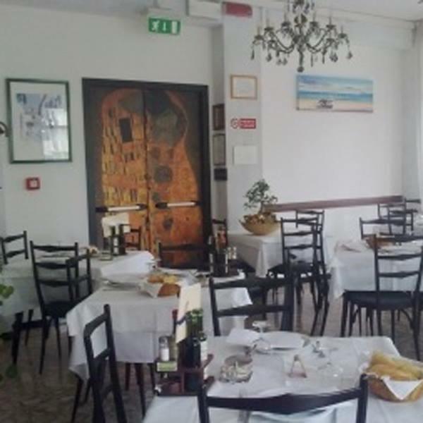 Hotel Nova Dhely Rimini Luaran gambar